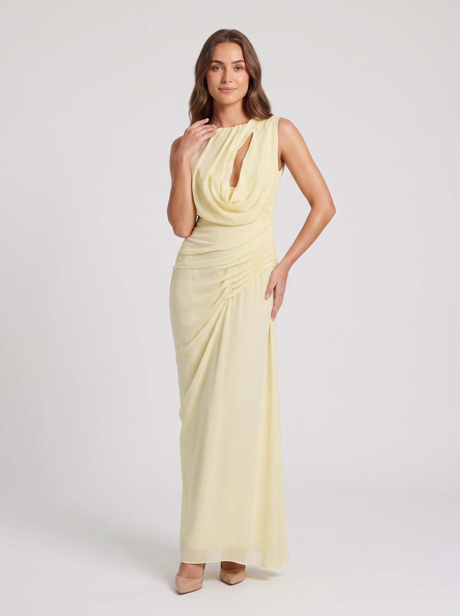 Daffodil Chiffon A-Line Scoop Neck Backless Floor-Length Dress with Cutout Detail