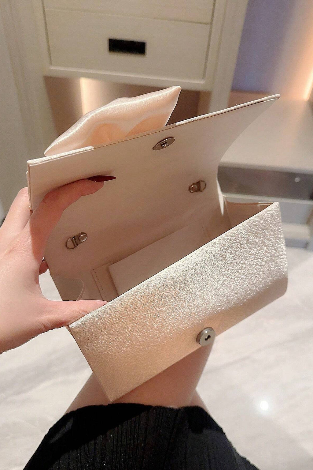 Light Blush Pink Smooth Satin Twisted Large Bow Mini Clutch Bag White Pearl Bead Handheld Handle