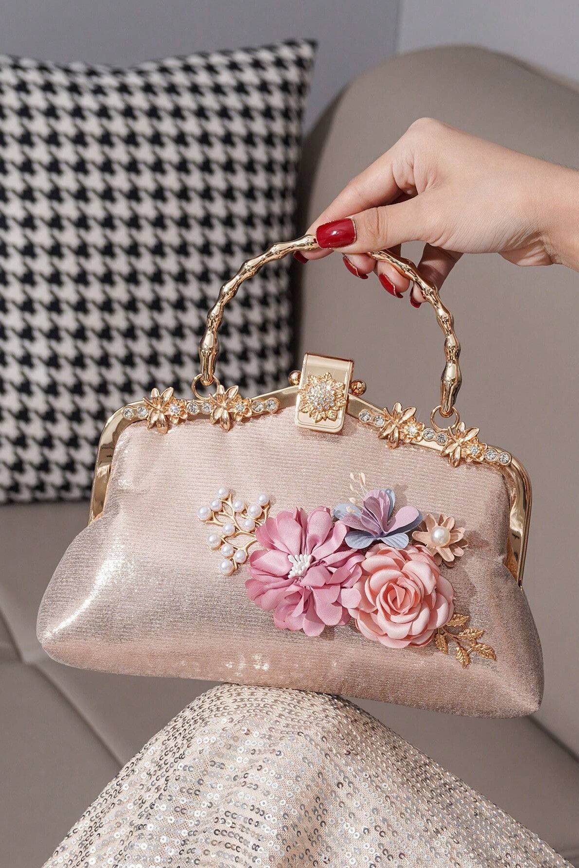 Light Champagne Shimmer Fabric 3D Floral Pearl Kiss Lock Clutch Bag Twisted Bamboo Gold Metal Top Handle