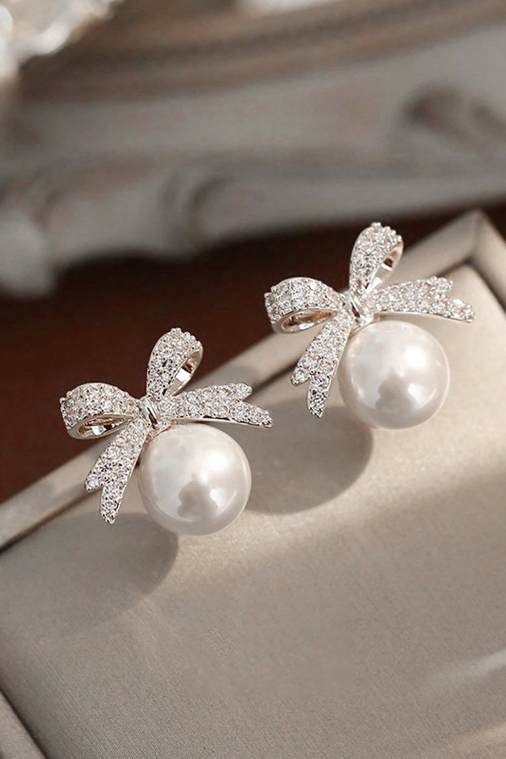 Dainty Crystal Bow Pearl Stud Earrings Silver Feminine Jewelry
