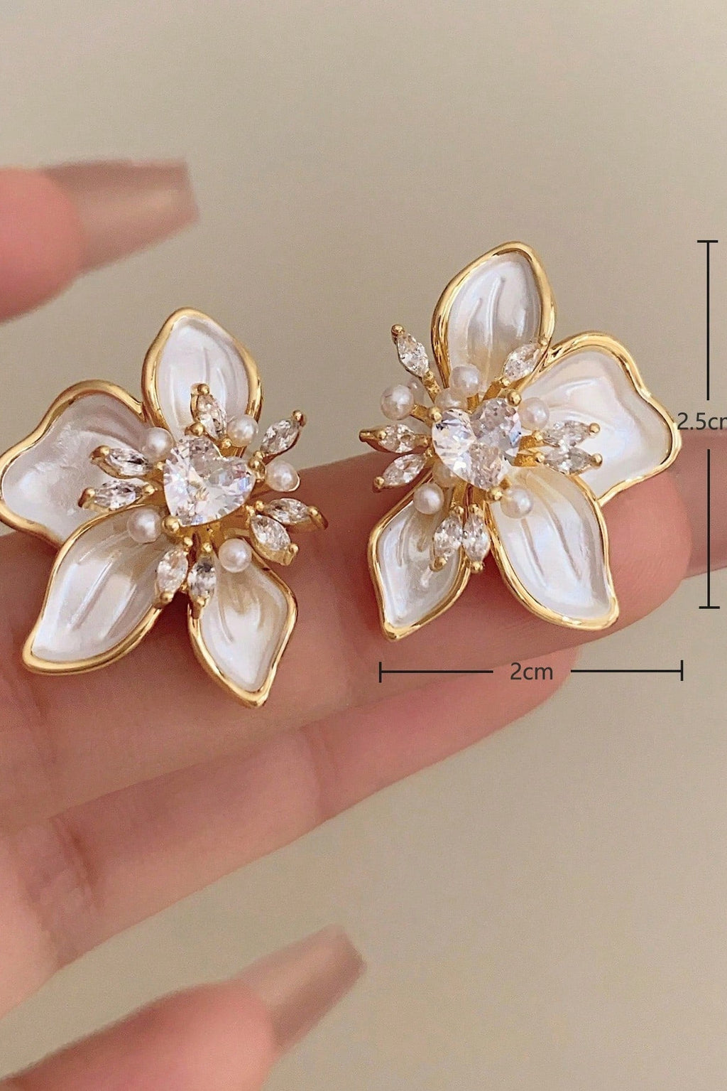Gold Tone Mother of Pearl Flower Stud Earrings Heart CZ Pearl Accent Elegant Bridal Jewelry