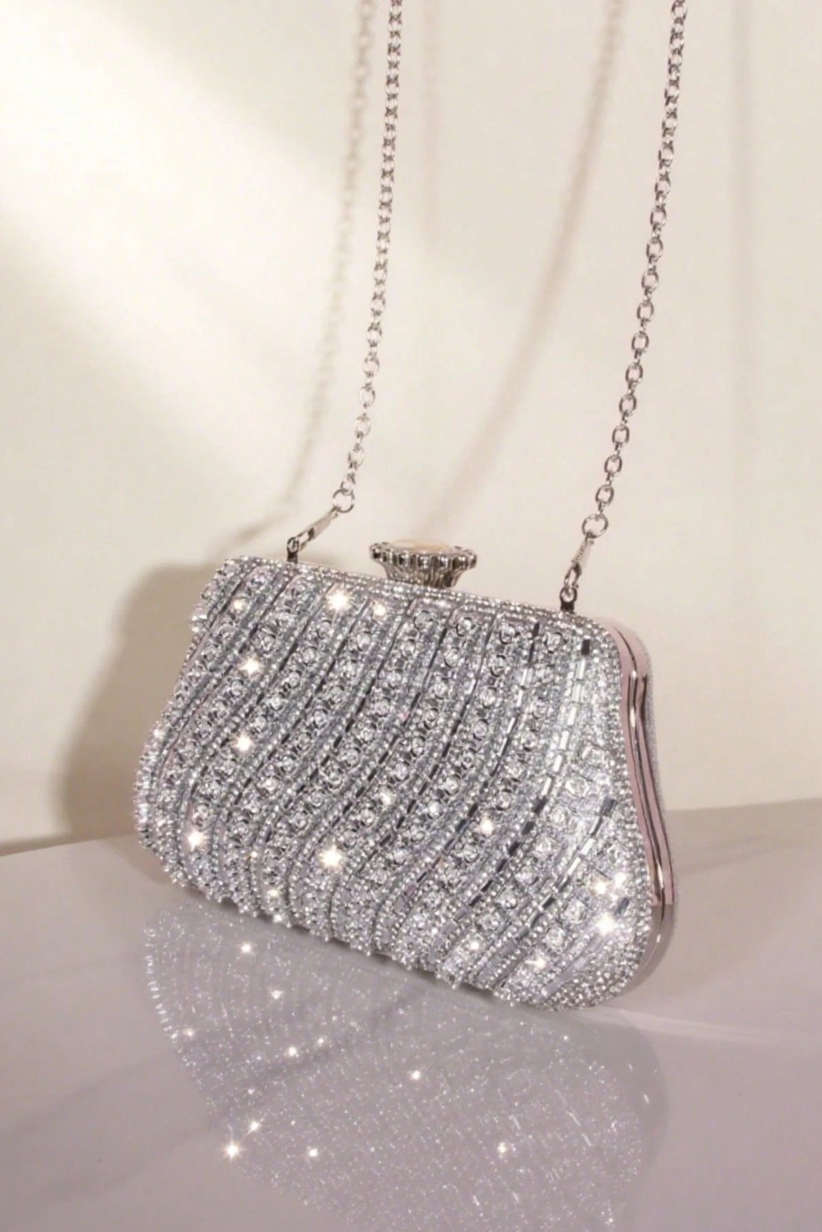 Diagonal Stripe Full Crystal Rhinestone Silver Kiss Lock Clutch Bag