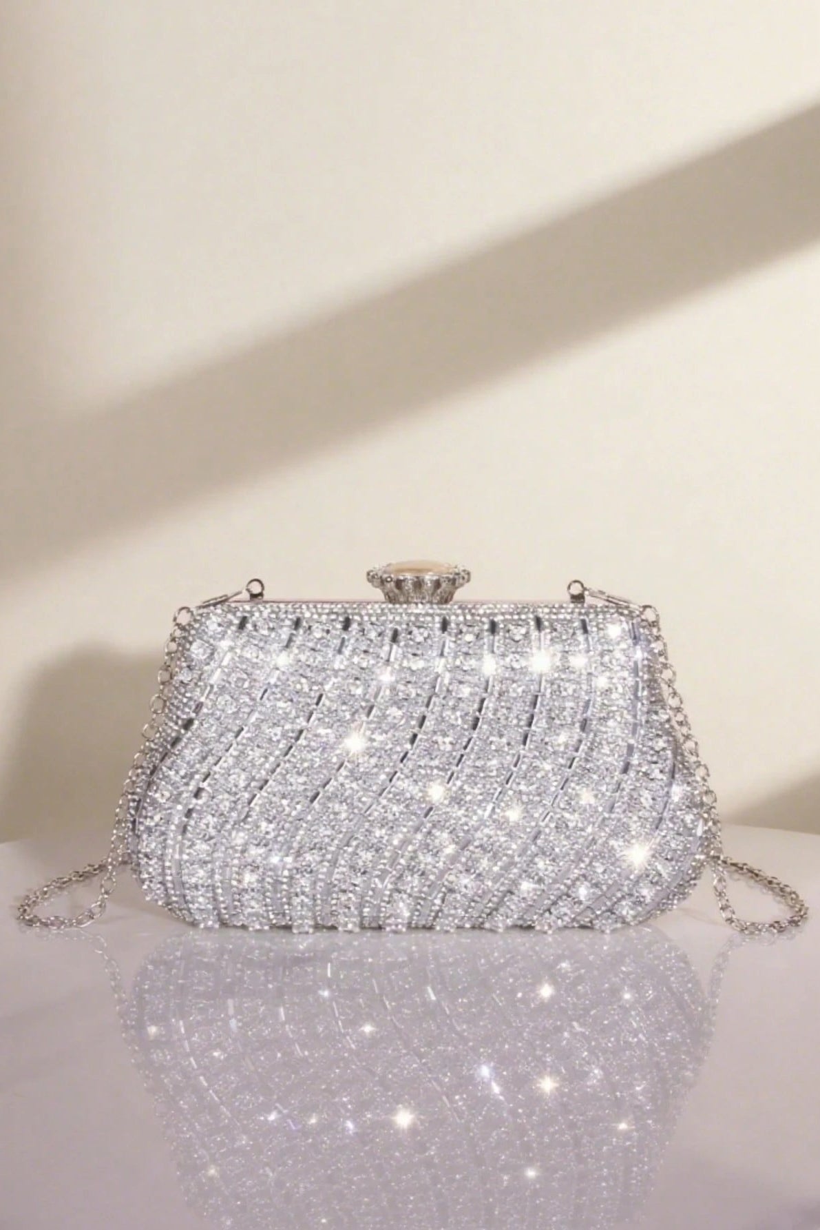 Diagonal Stripe Full Crystal Rhinestone Silver Kiss Lock Clutch Bag