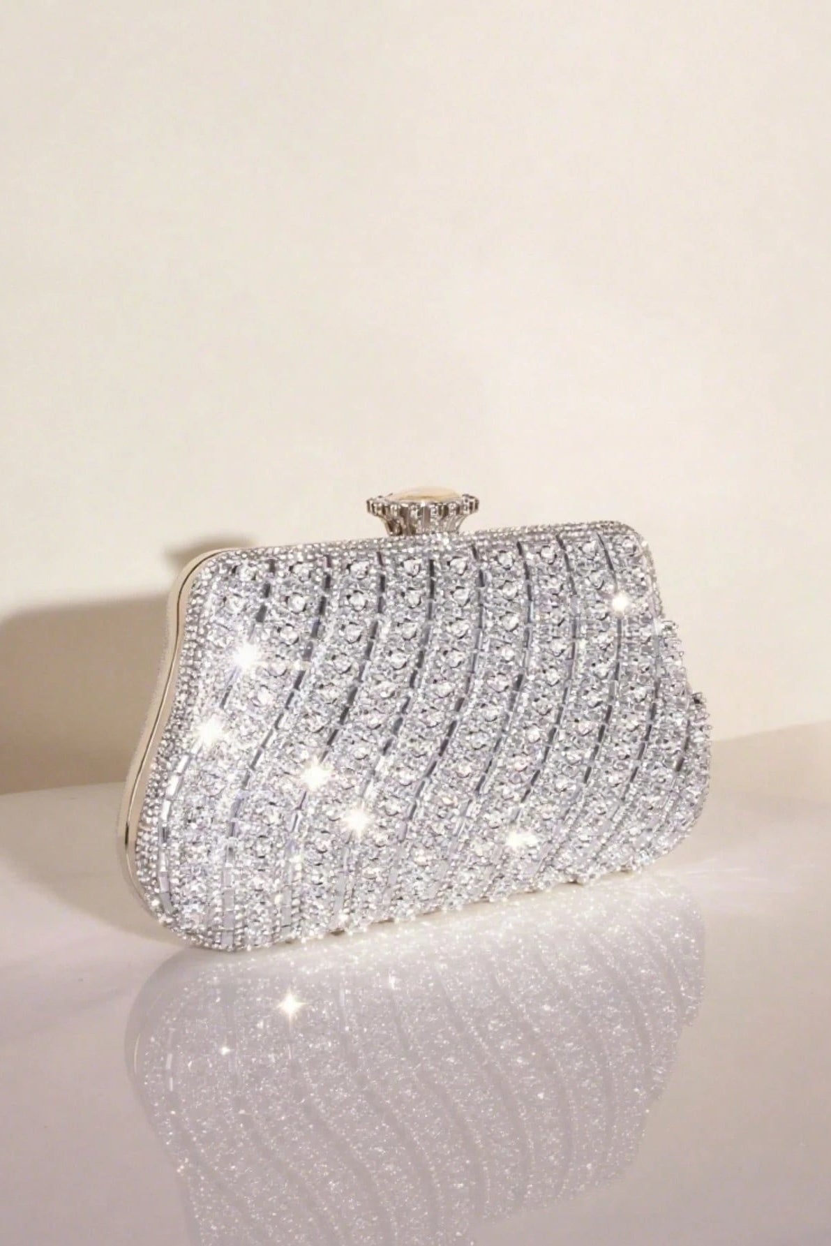 Diagonal Stripe Full Crystal Rhinestone Silver Kiss Lock Clutch Bag