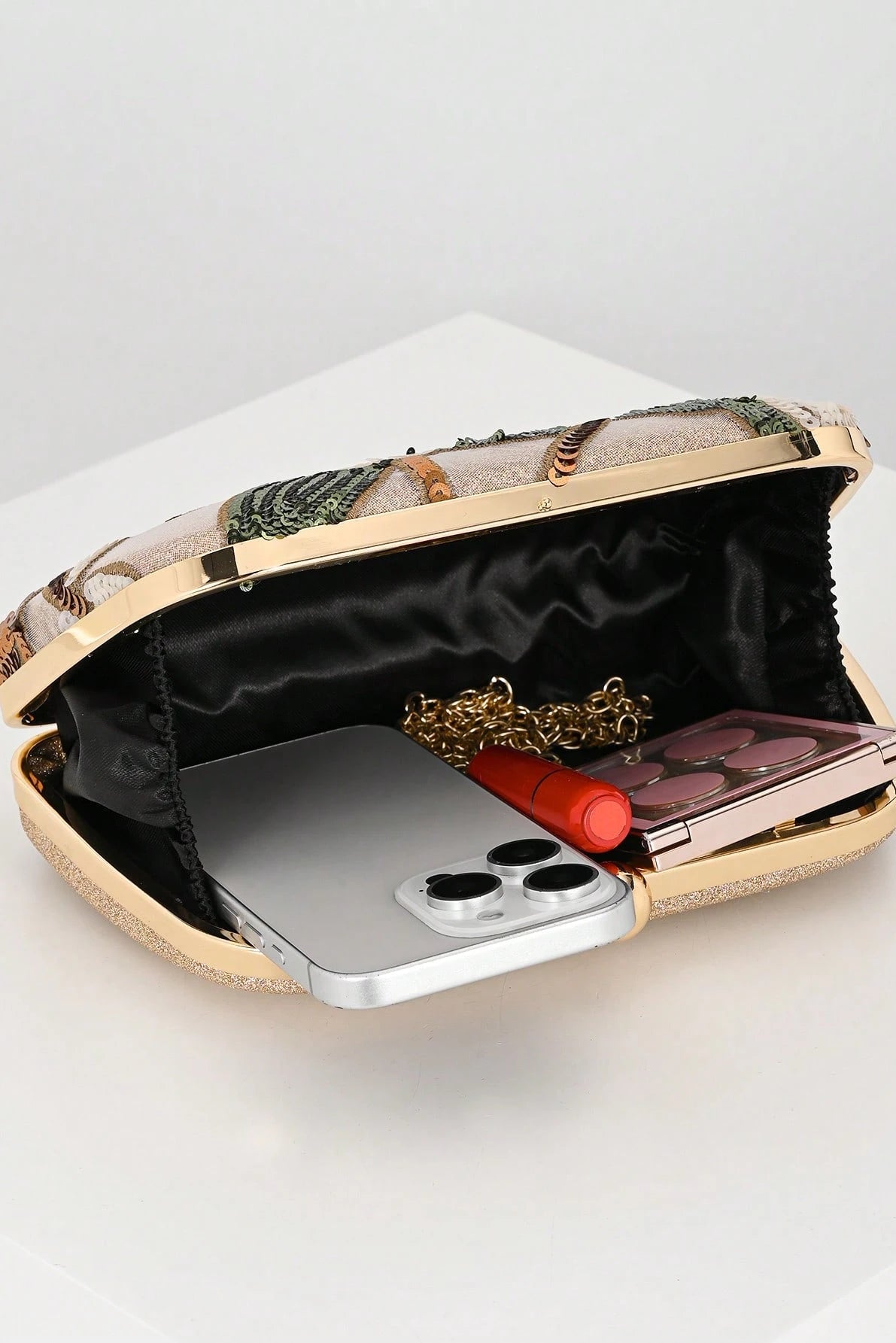 Light Champagne Shimmer Fabric White Lotus Green Leaf Sequins Oval Hard Box Clutch Bag Removable Gold Chain Shoulder Strap