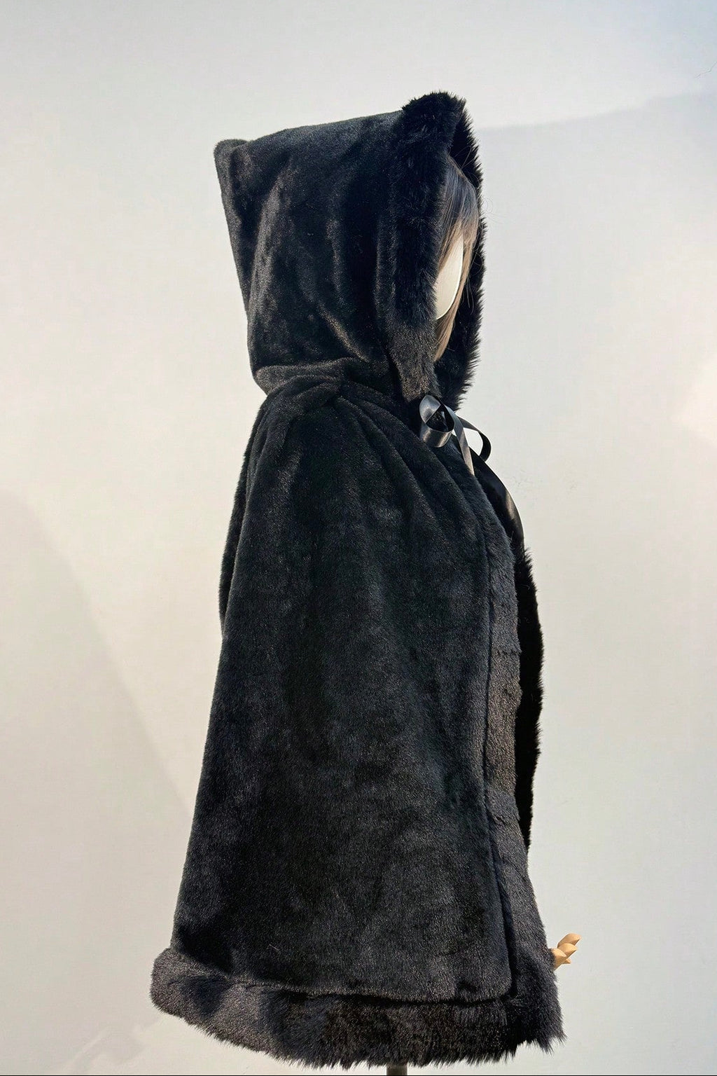 Hooded Faux Fur Cape Winter Bridal Wedding Cloak