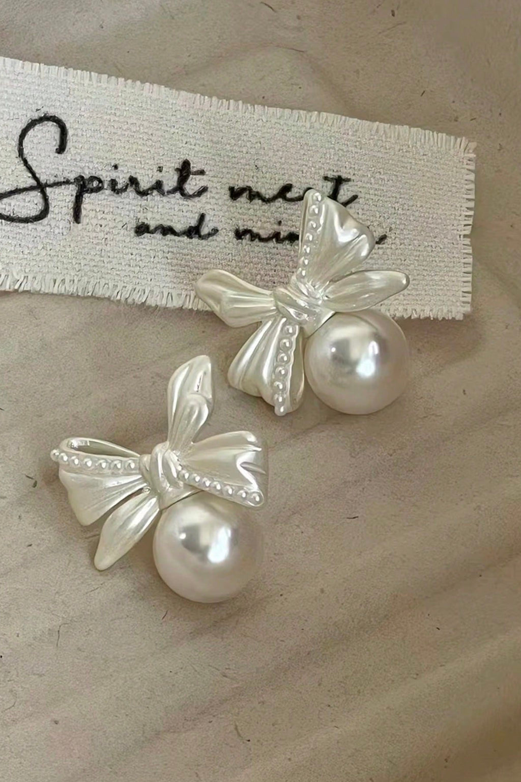 French Vintage Bow Knot Pearl Stud Earrings Silver Tone Feminine Bridal Daily Earrings