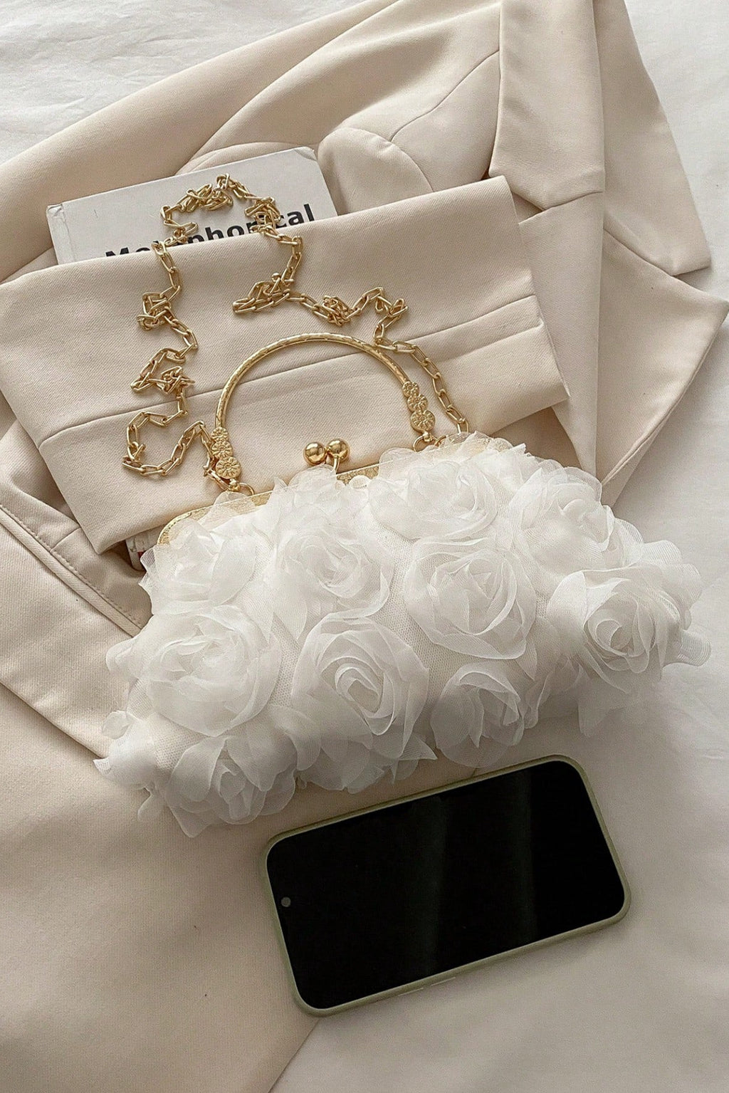 Pure White 3D Floral Kiss Lock Clutch with Gold Chain & Ring Handle
