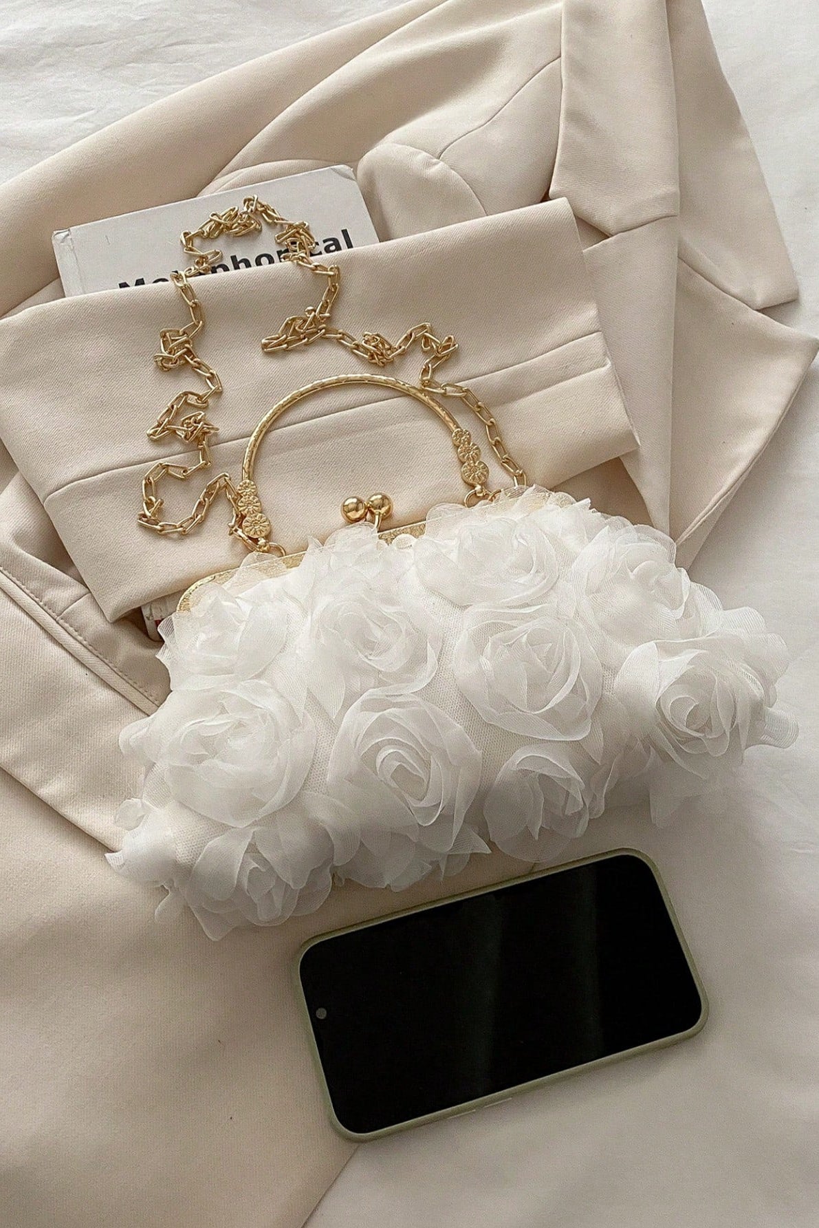 Pure White 3D Floral Kiss Lock Clutch with Gold Chain & Ring Handle