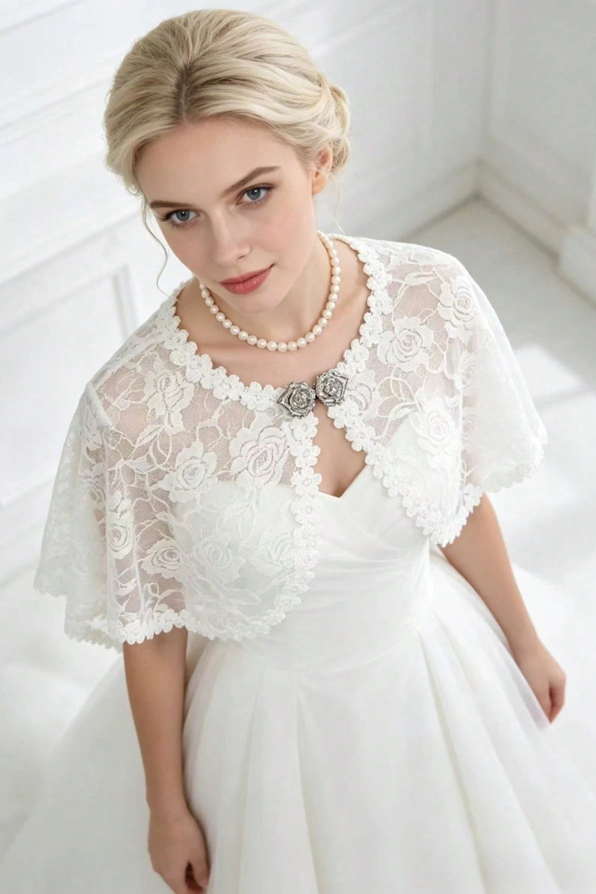 Rose Lace Bridal Cape Rhinestone Clasp Shoulder Shrug