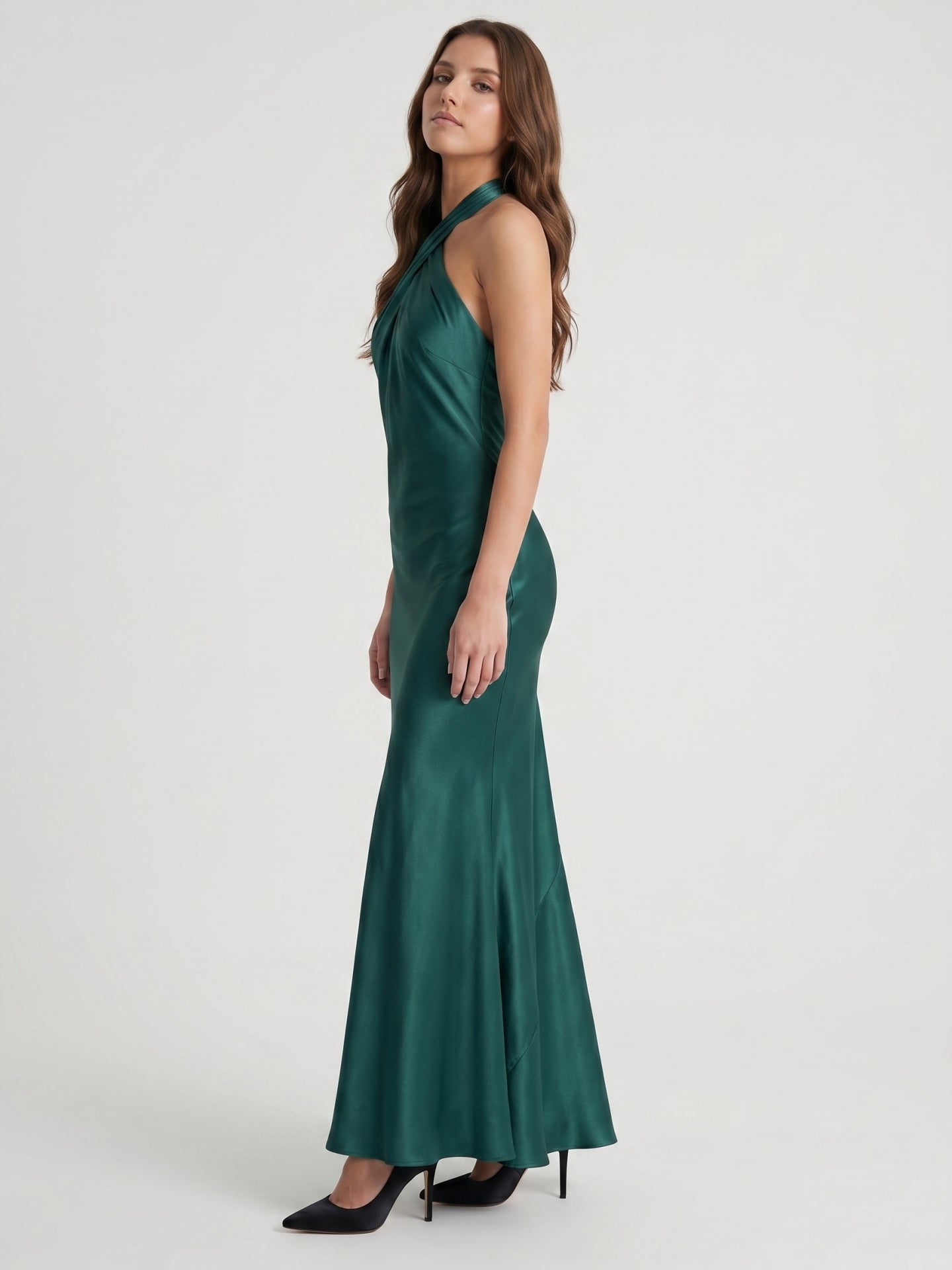 Peacock Satin Sheath Halter Backless Floor-Length Pleated Bridesmaid Dress