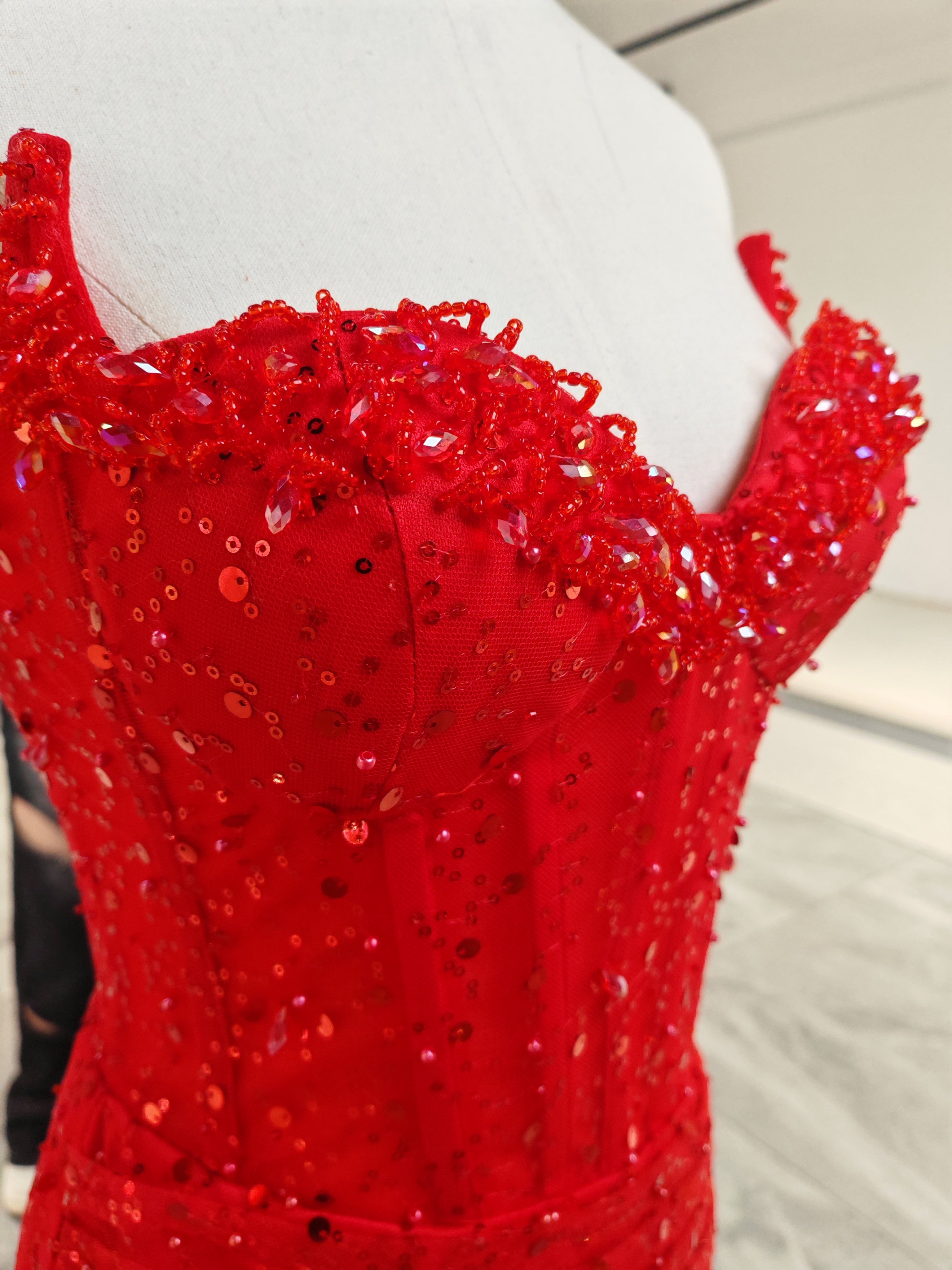 Red Sequin Mesh Mermaid Sweetheart Lace-Up Back Floor Length Dress