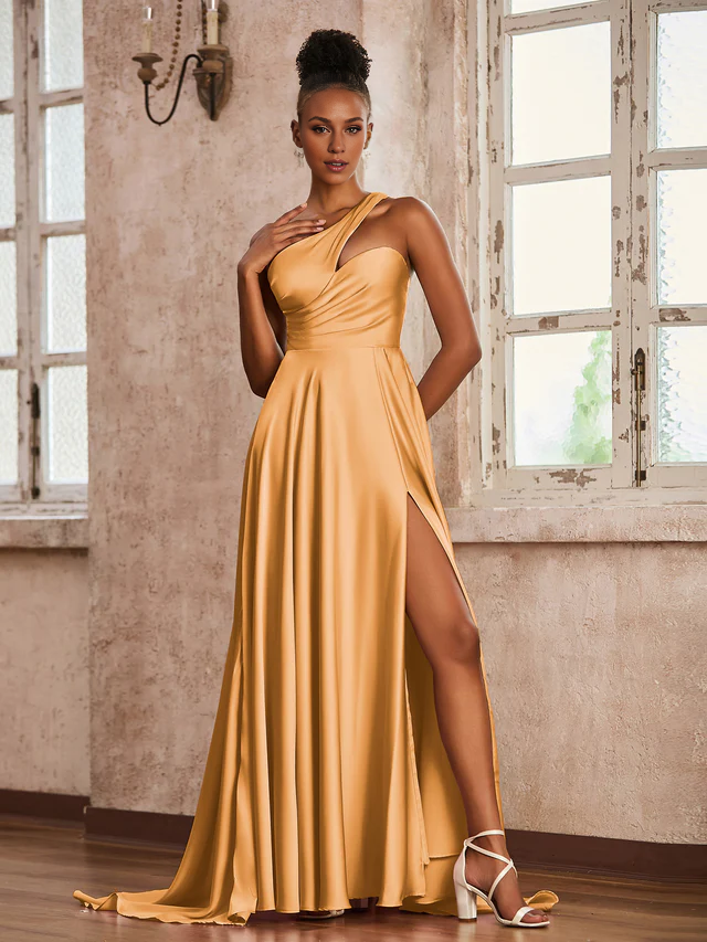 Satin Spaghetti-Strap Ruched Bodice High-Slit A-Line Train Floor-Length Bridesmaid Dresses