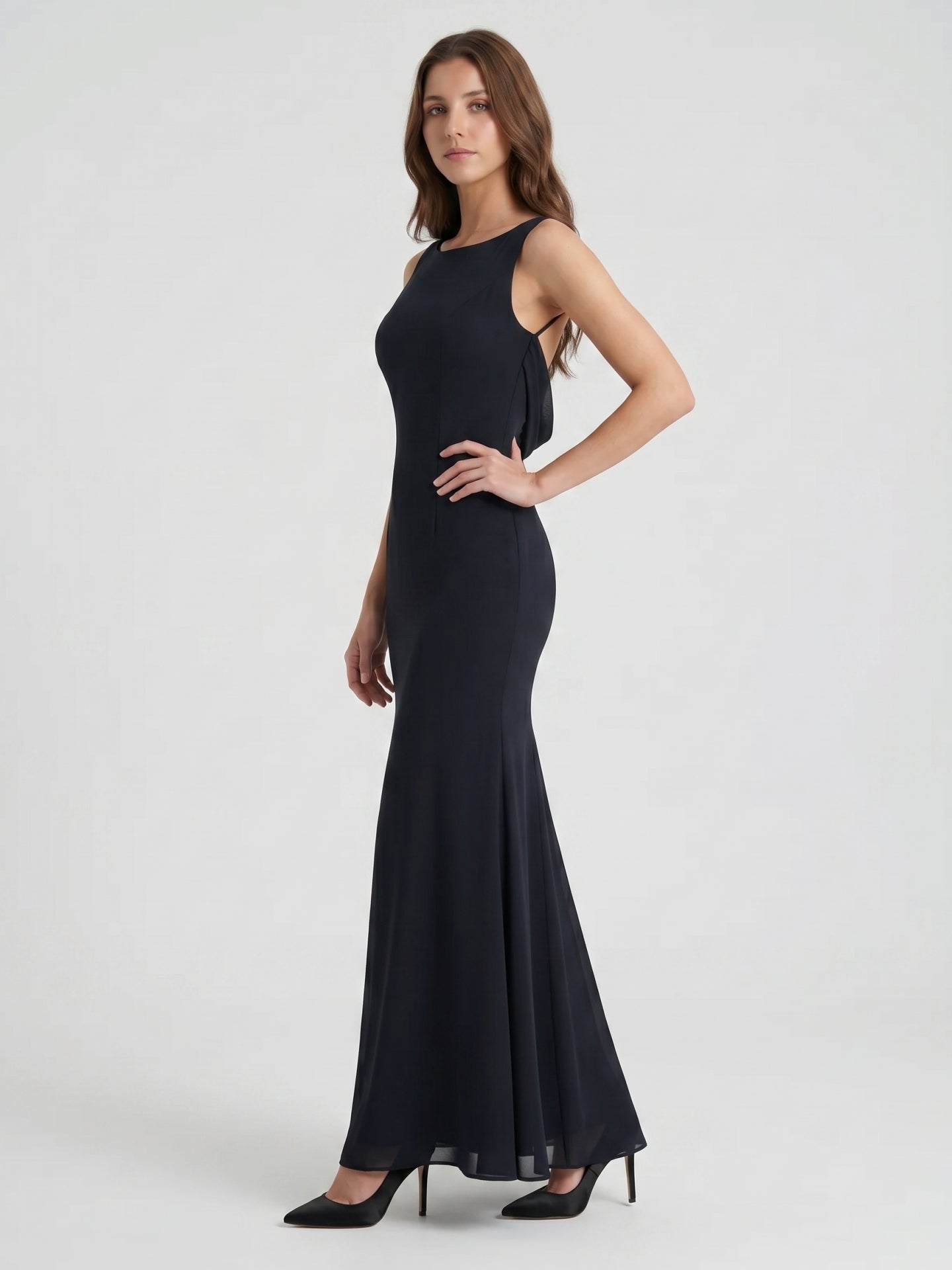 Black Chiffon Mermaid Scoop Neck Backless Floor-Length Bridesmaid Dress