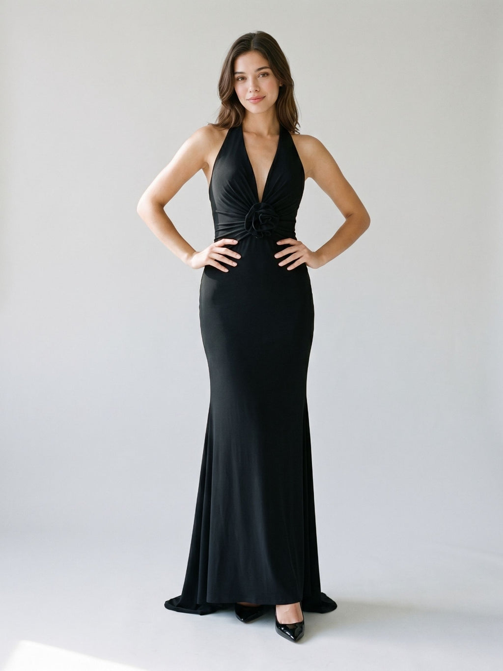 Black Chiffon Sheath V-Neck Backless Floor-Length Formal Dress with 3D Flowers