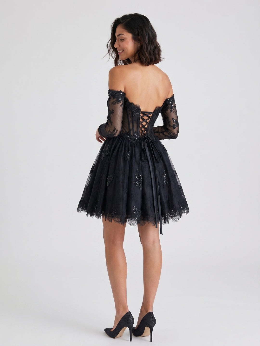 Black Lace A-Line Sweetheart Short Homecoming Dress with Sequins