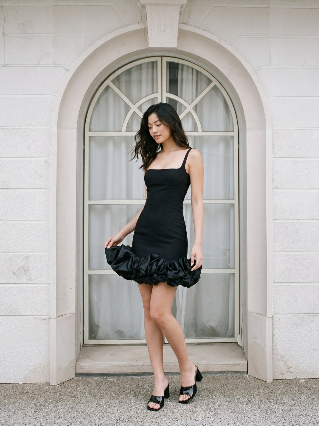 Black Matte Satin Sheath Square Neck Backless Short Homecoming Dress