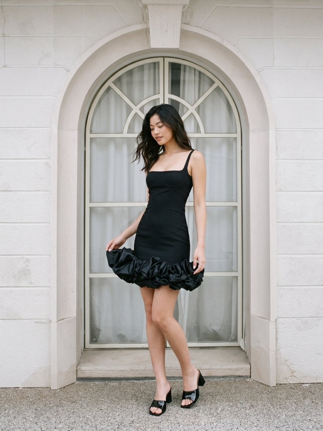 Black Matte Satin Sheath Square Neck Backless Short Homecoming Dress