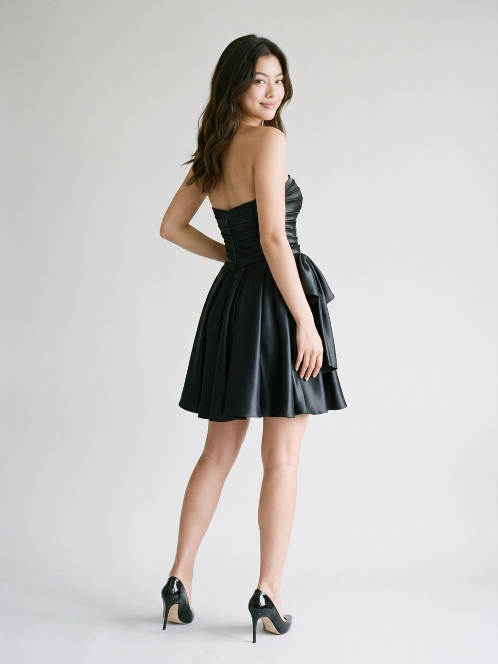 Black Satin A-Line Straight Neck Back Zip Short Party Dress with Bow