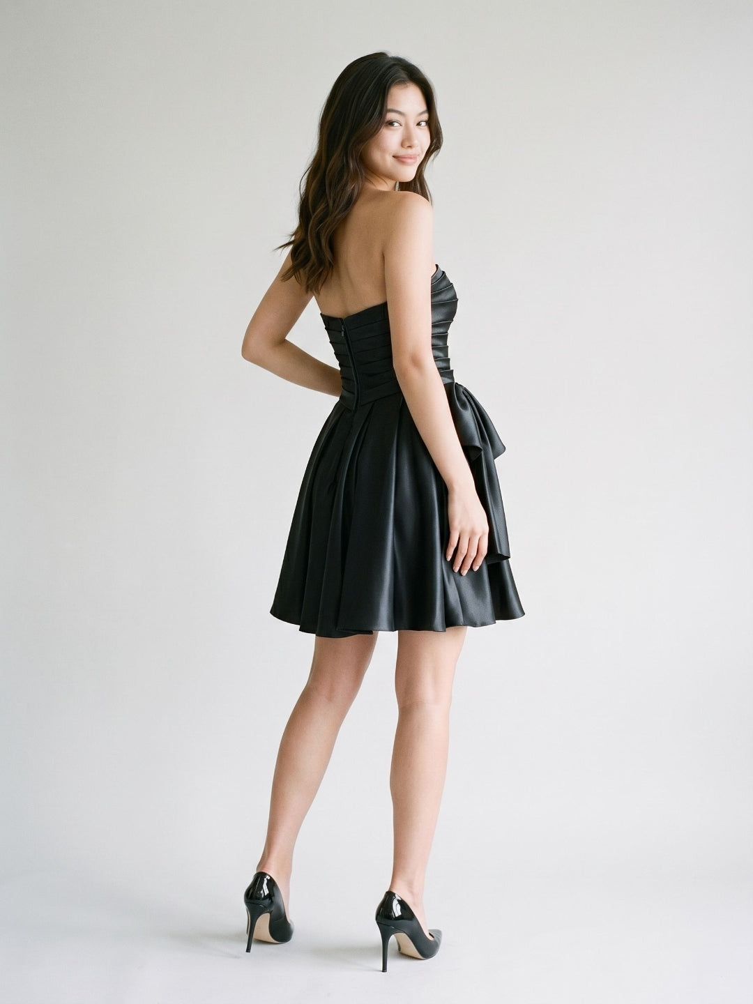 Black Satin A-Line Straight Neck Back Zip Short Party Dress with Bow