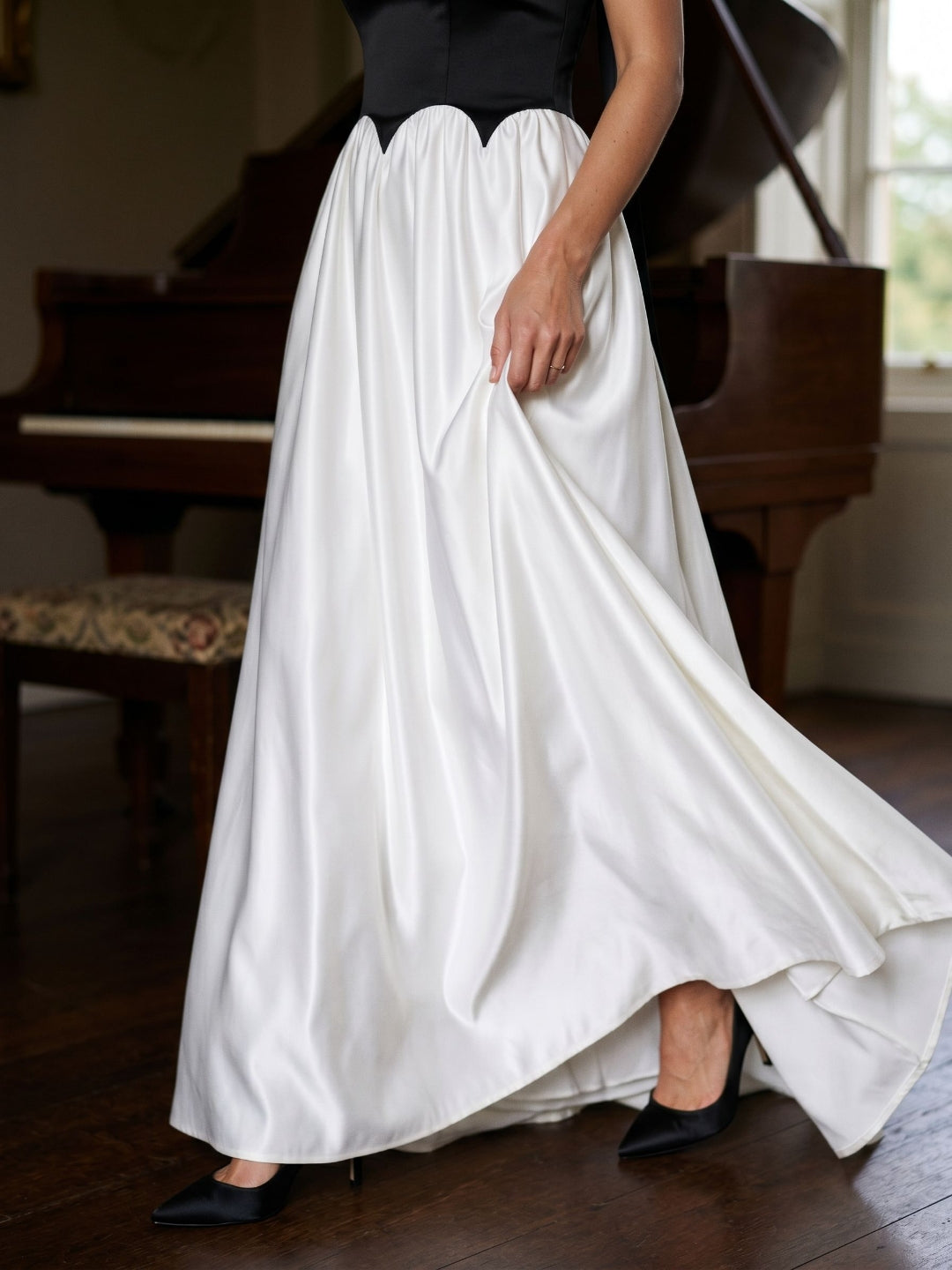 Black Satin A-Line Sweetheart Back Zip Floor-Length Dress