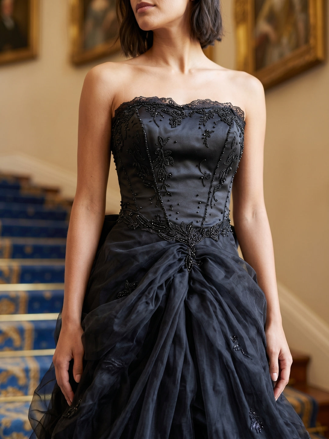 Black Tulle A-Line Straight Neck Criss-Cross Strap Floor-Length Prom Dress