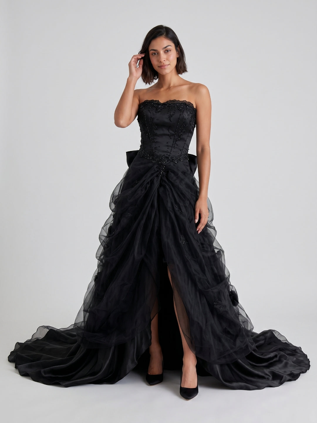 Black Tulle A-Line Straight Neck Criss-Cross Strap Floor-Length Prom Dress