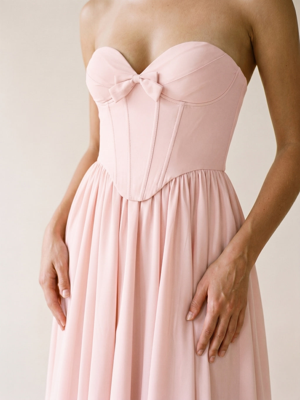 Blushing Pink Chiffon A-Line Sweetheart Back Zip Short Homecoming Dress with Pleating