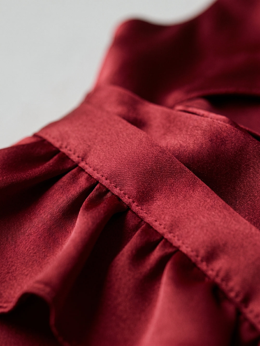 Burgundy Satin A-Line Sweetheart Back Zip Short Homecoming Dress with Pleating