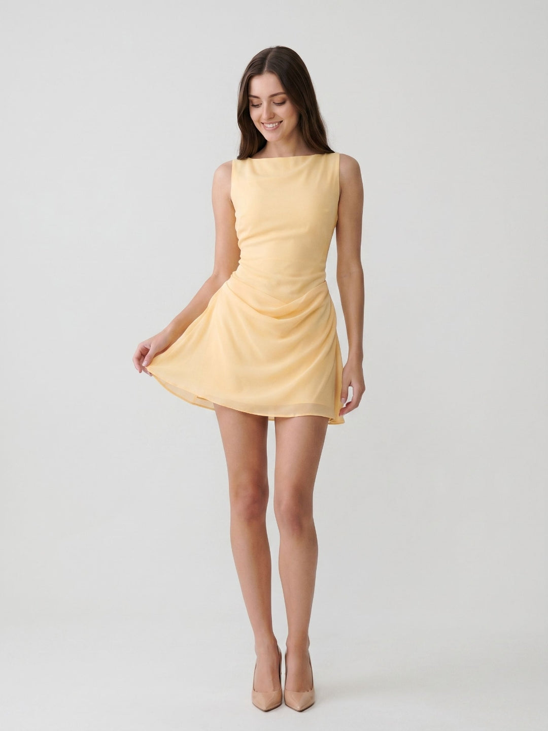 Butter Chiffon Sheath Scoop Neck Side Zip Short Birthday Dress with Pleating