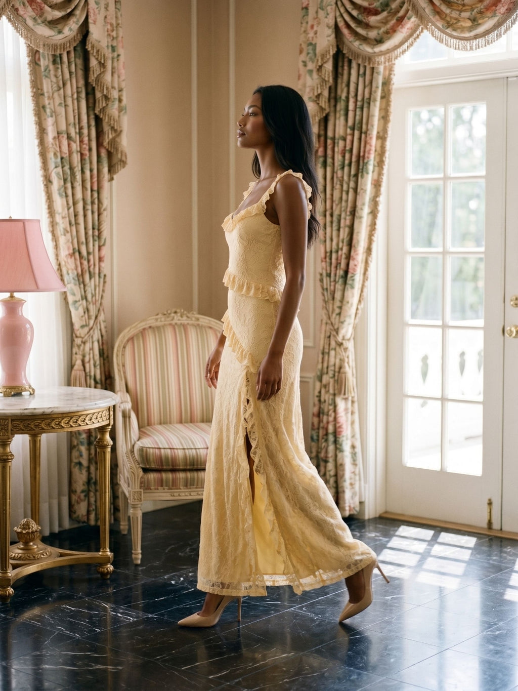Butter Lace Sheath Square Neck Floor-Length Evening Dress