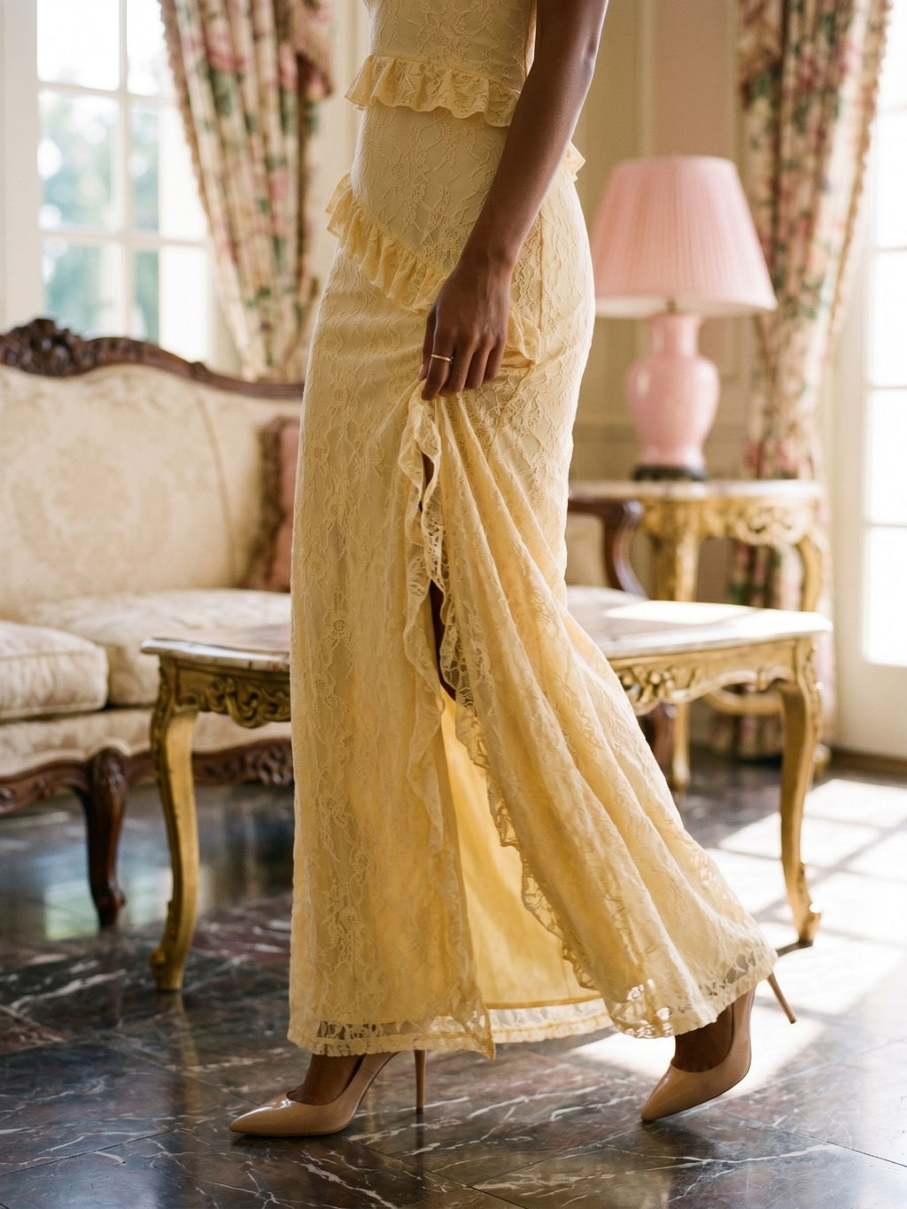 Butter Lace Sheath Square Neck Floor-Length Evening Dress
