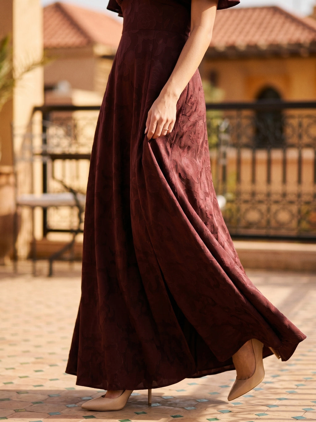Cabernet Jacquard A-Line V-Neck Bow Back Floor-Length Bridesmaid Dress with Pockets