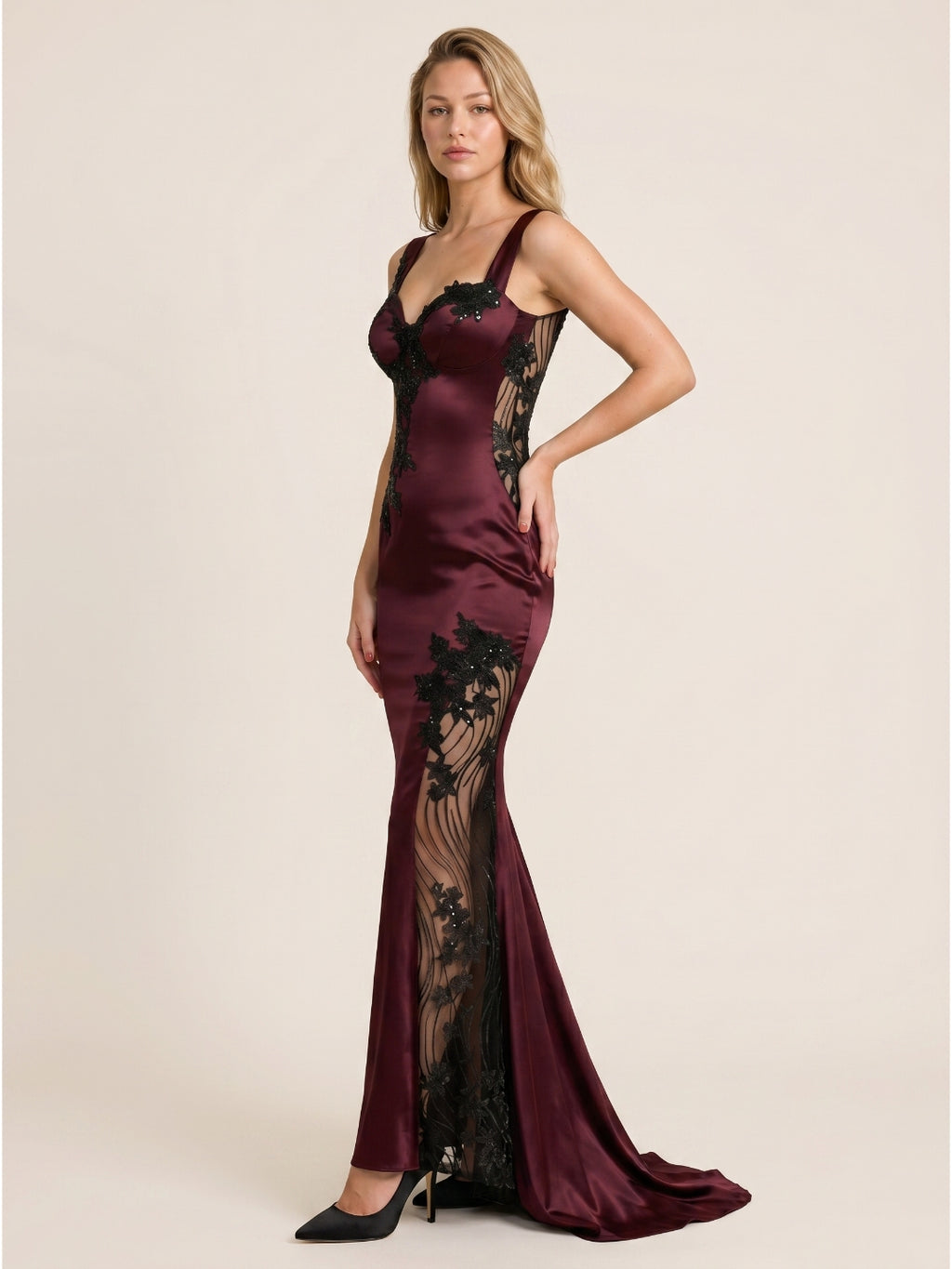 Cabernet Lace Mermaid V-Neck Backless Floor-Length Prom Dress with Beading