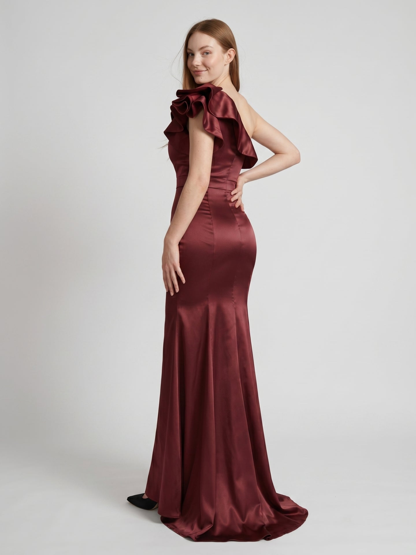 Cabernet Satin Mermaid One Shoulder Side Zip Floor-Length Bridesmaid Dress with Ruffle