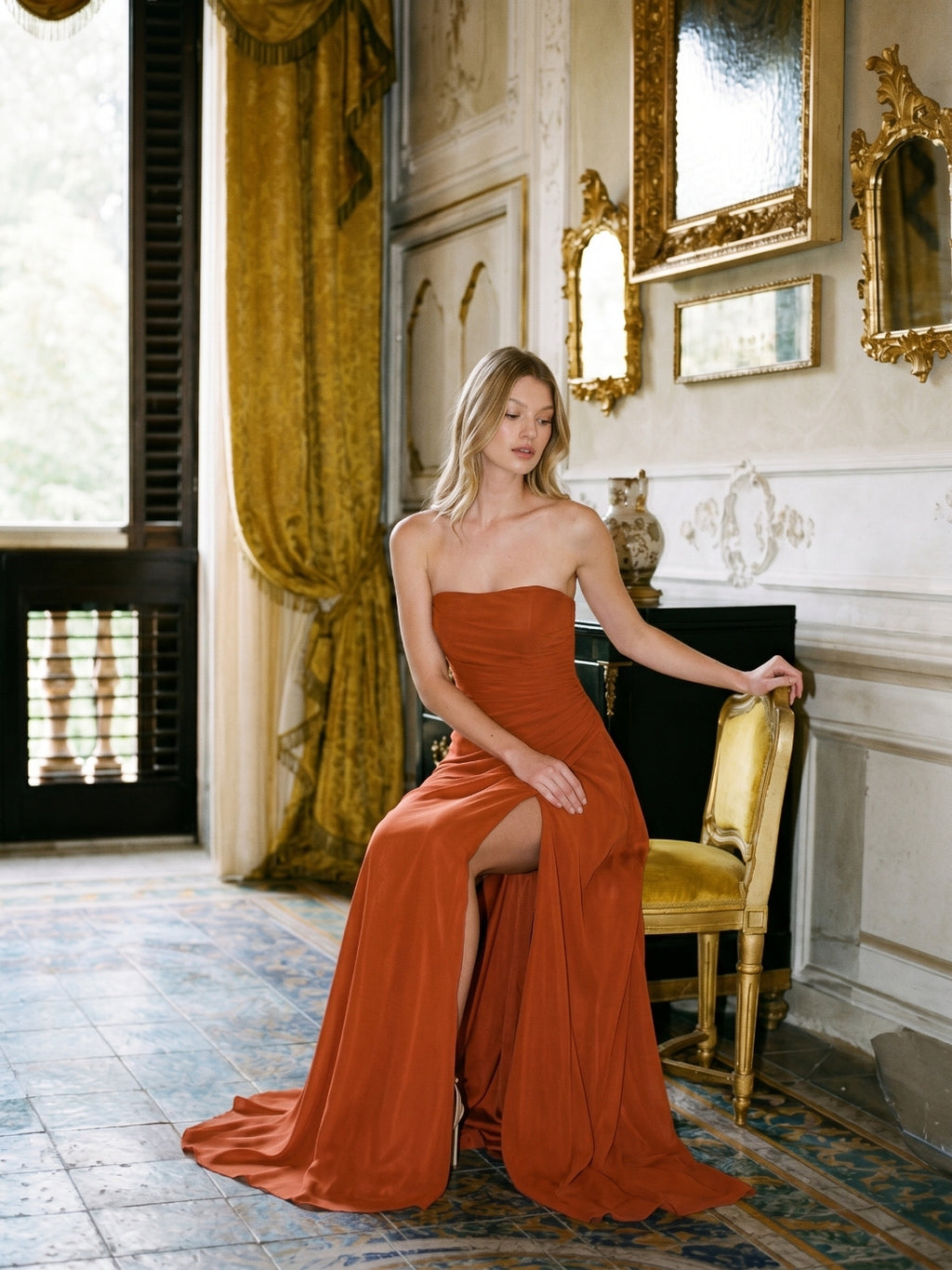 Cinnamon Chiffon Column Straight Neck Backless Floor-Length Bridesmaid Dress with Pleats