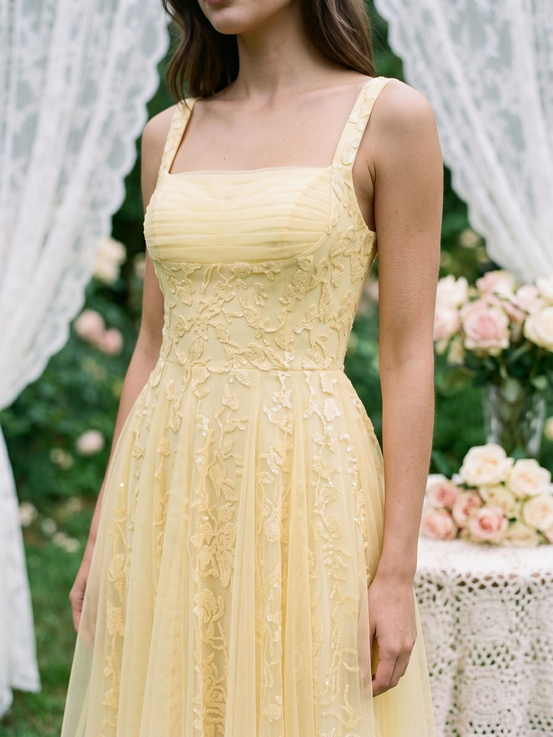 Daffodil Lace A-Line Square Neck Tea-Length Birthday Dress with Sequins