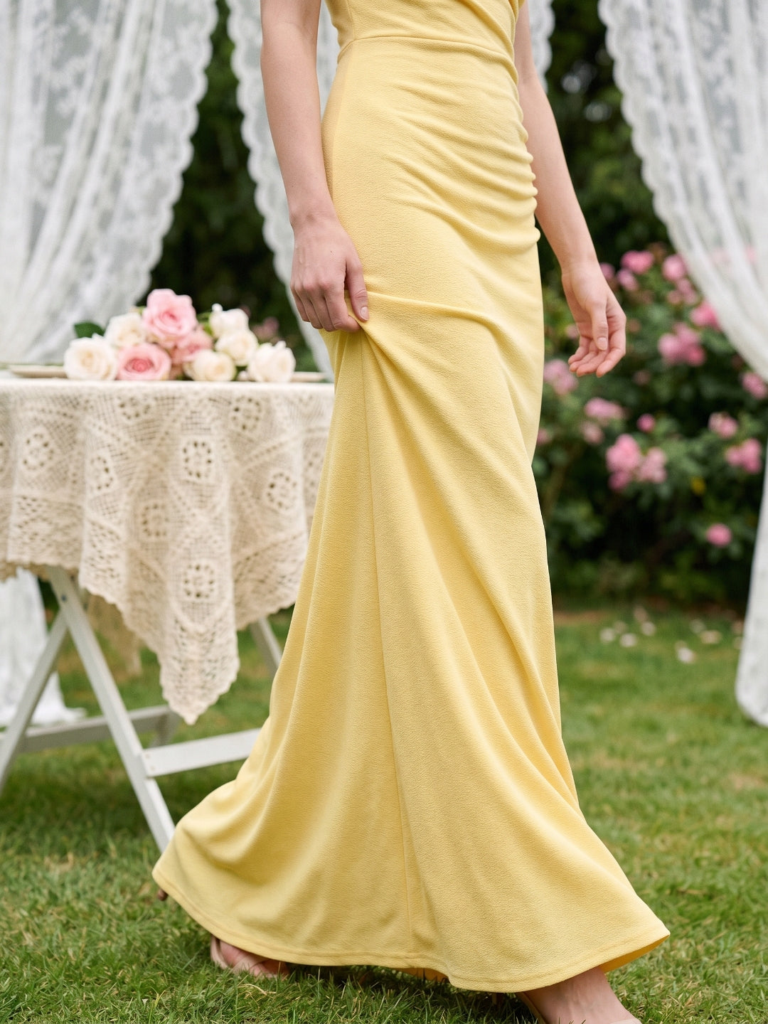 Daffodil Stretch Knit Column One Shoulder Floor-Length Bridesmaid Dress