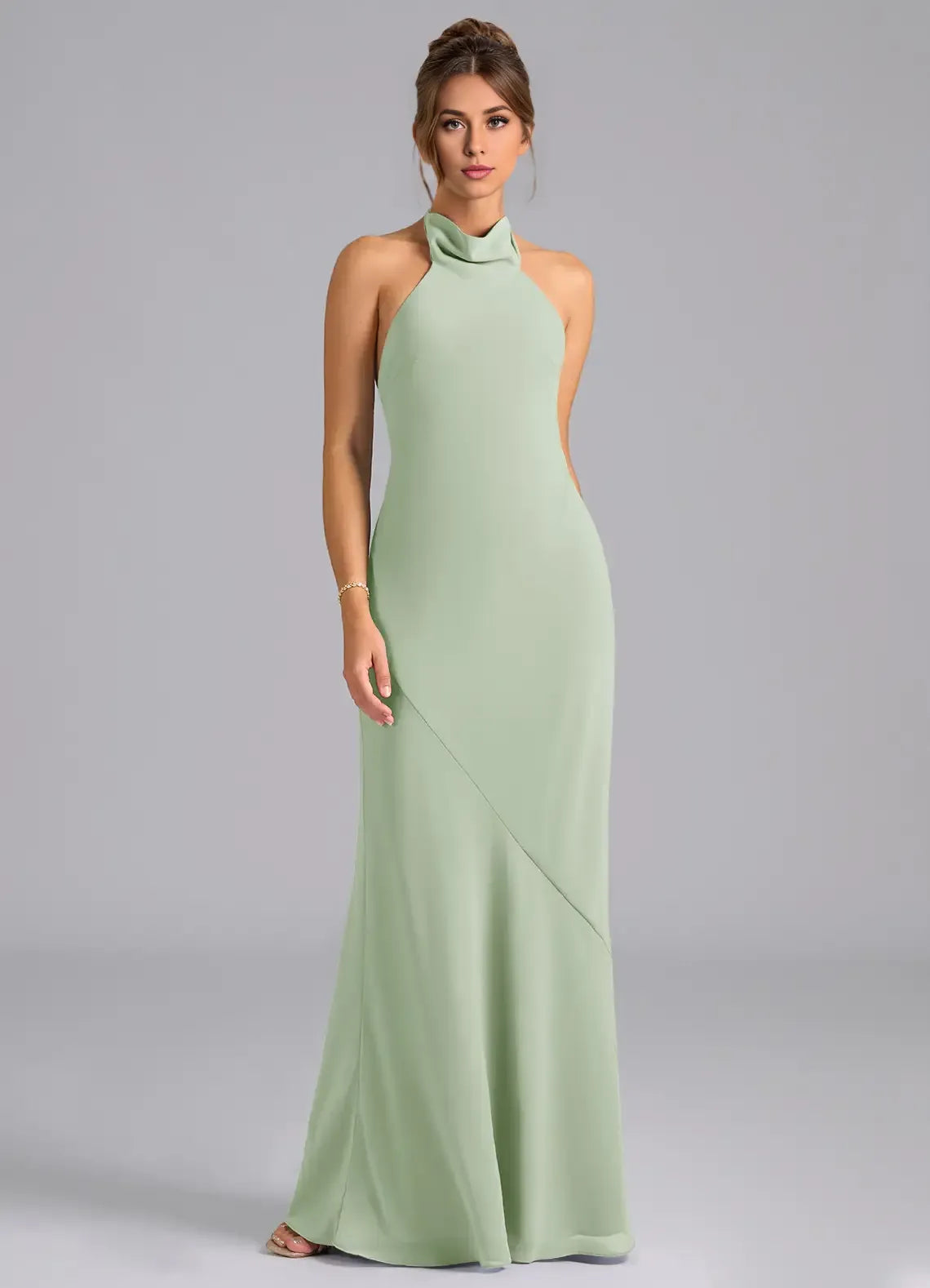 Elegant Sheath Chiffon Halter Neck Sleeveless Bow Back Floor Length Bridesmaid Dress