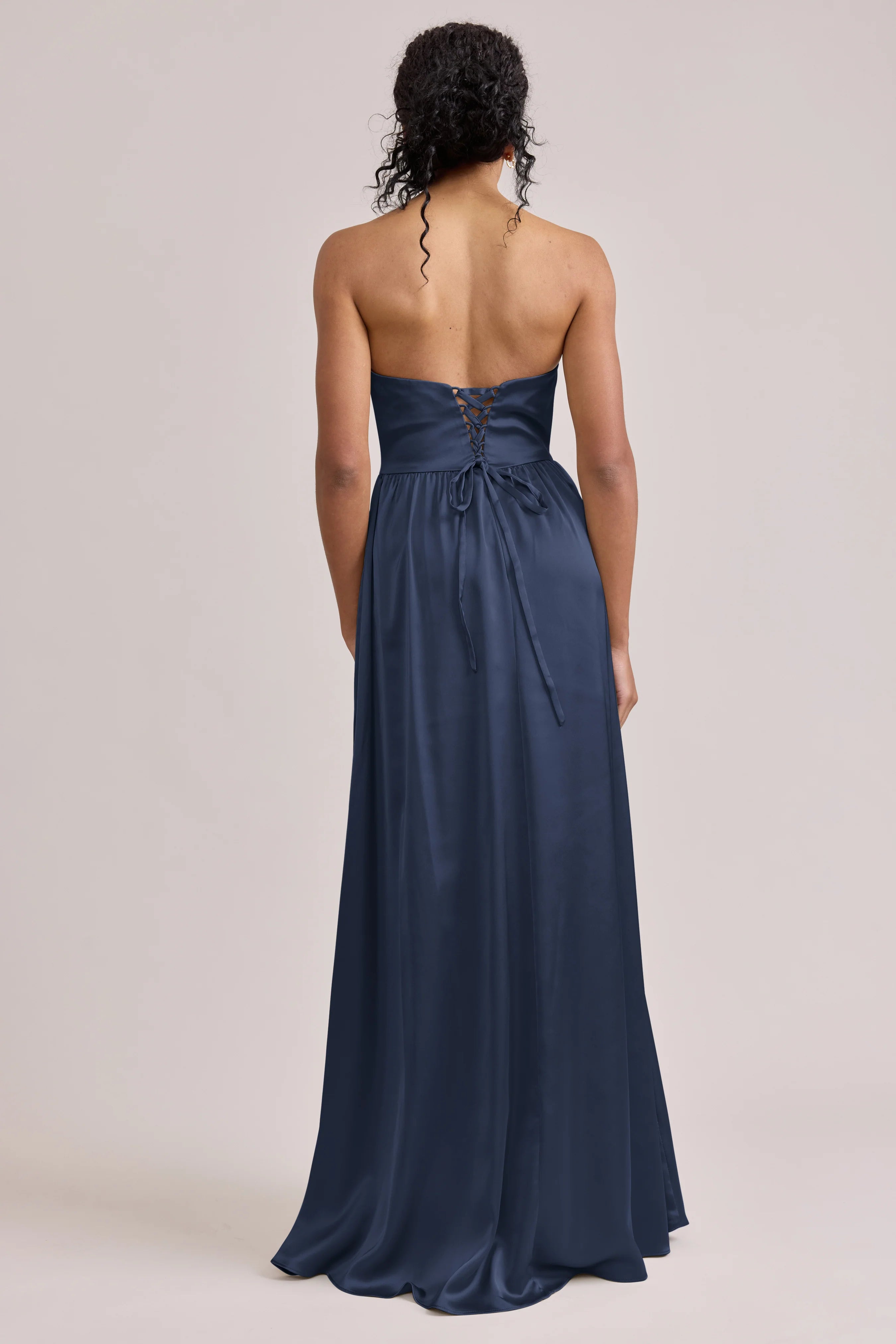 Elegant Strapless Sweetheart Neck Navy Blue Satin Bridesmaid Dress with Lace-Up Back & High Thigh Slit