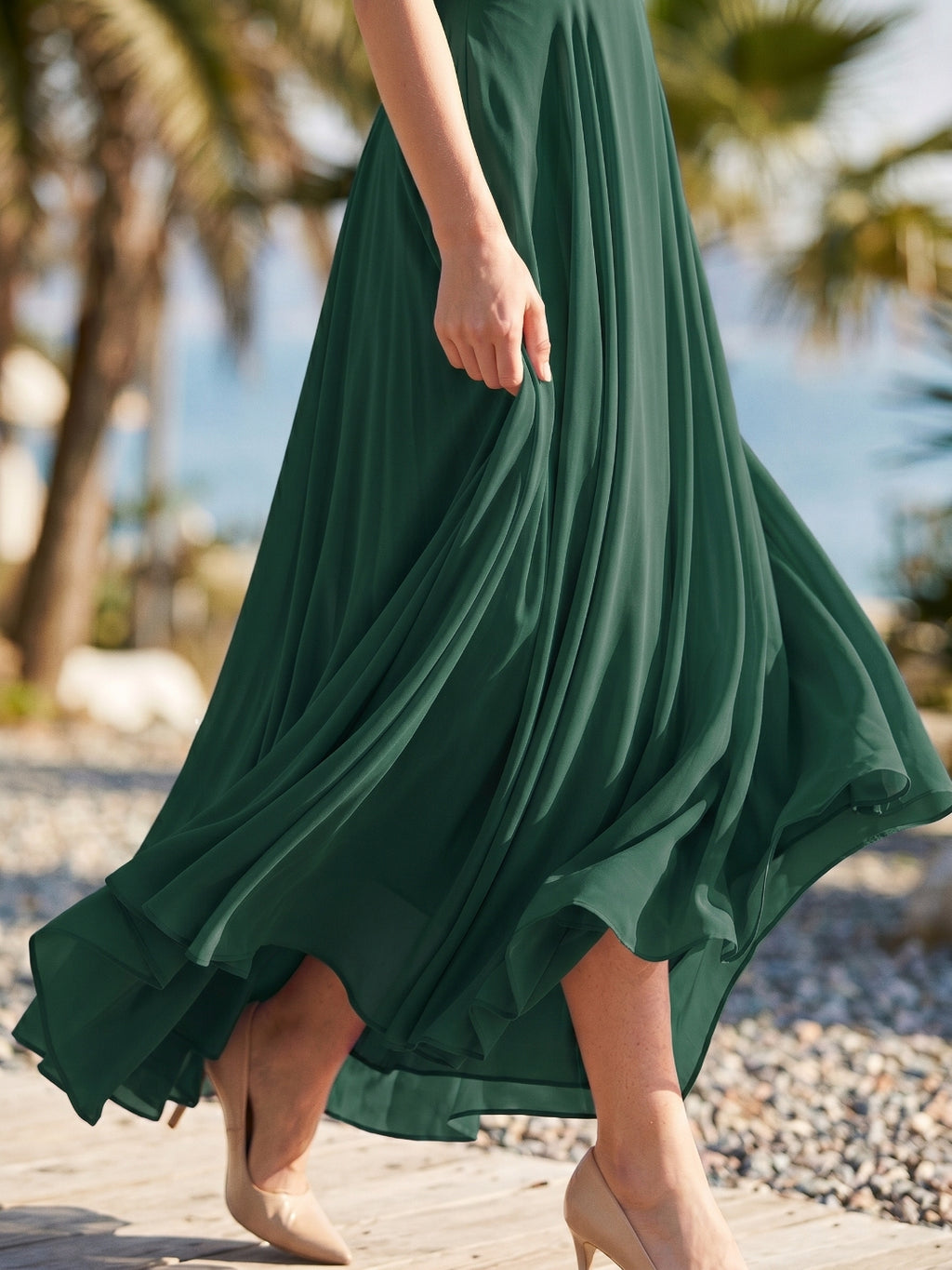Forest Green Lace A-Line Scoop Neck Back Zip Floor-Length Bridesmaid Dress with Pockets