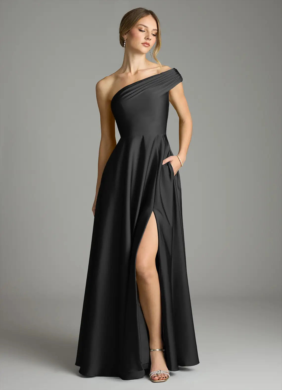 Glamorous-satin-a-line-one-shoulder-sleeveless-open-back-floor-length-bridesmaid-dress-with-high-slit-and-pockets