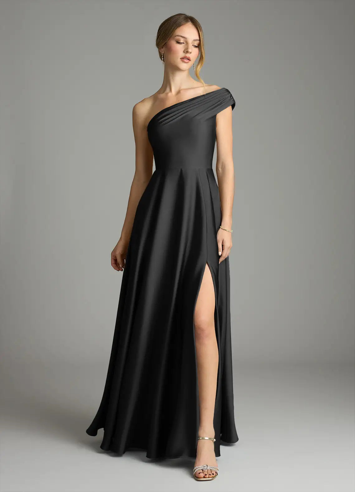 Glamorous-satin-a-line-one-shoulder-sleeveless-open-back-floor-length-bridesmaid-dress-with-high-slit-and-pockets
