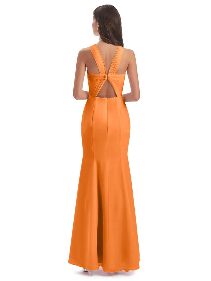 Glamorous Mermaid/Trumpet Halter Neck Sleeveless Slit Chiffon Floor-Length Bridesmaid Dress