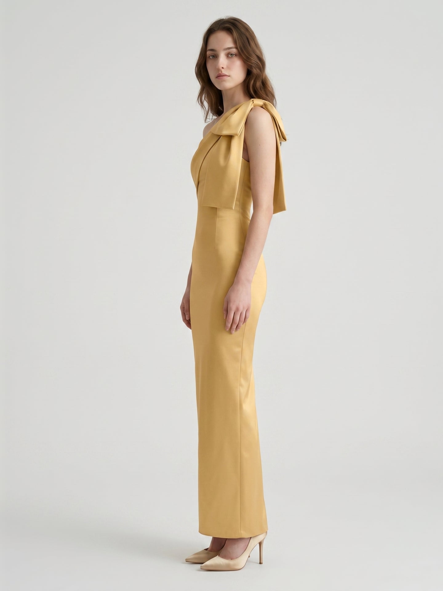 Gold Satin column One-Shoulder Side-Zip Floor-Length Bridesmaid Dress with Bow