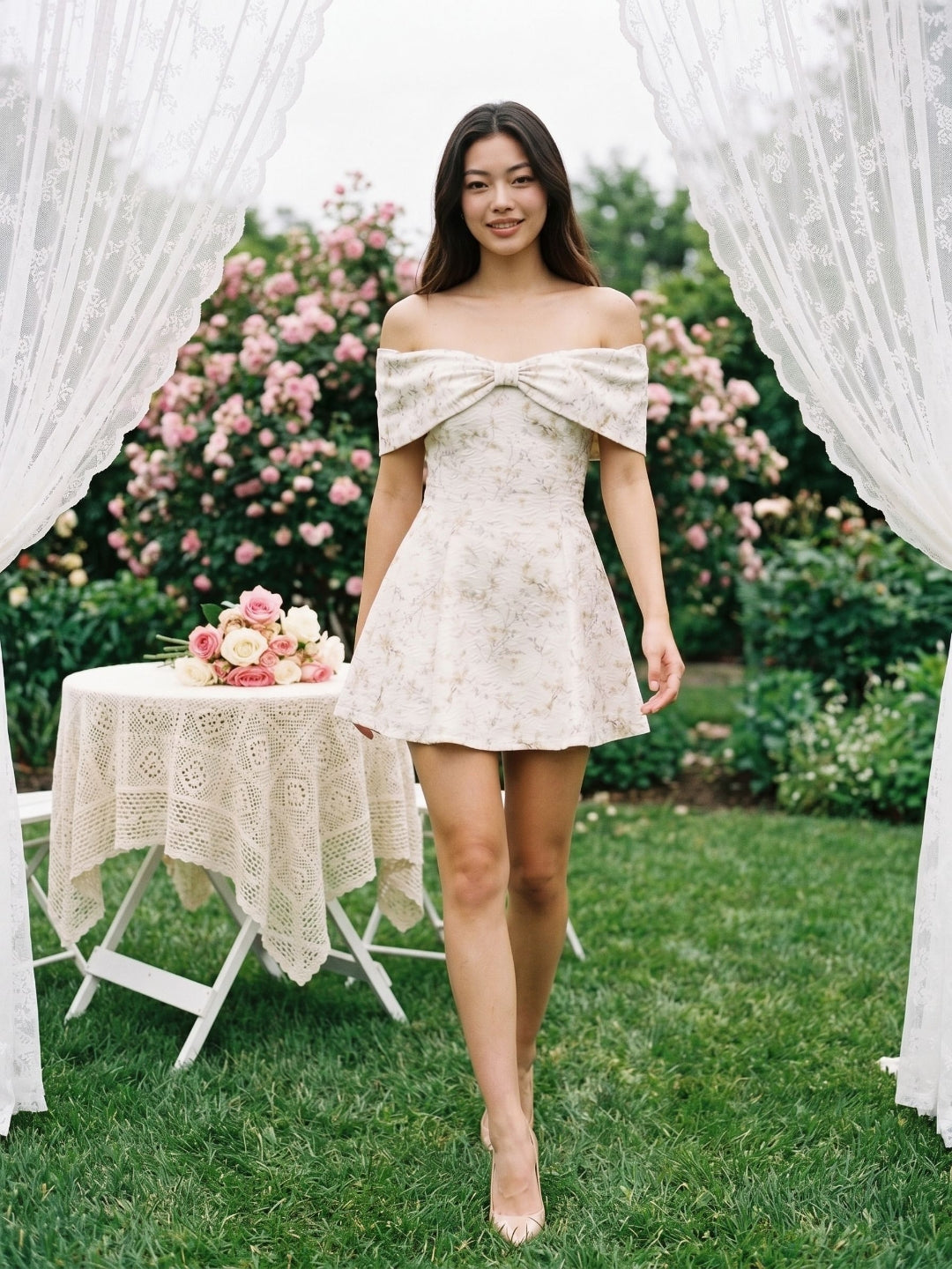 Ivory Jacquard A-Line Sweetheart Back Zip Short Dress with Pleating