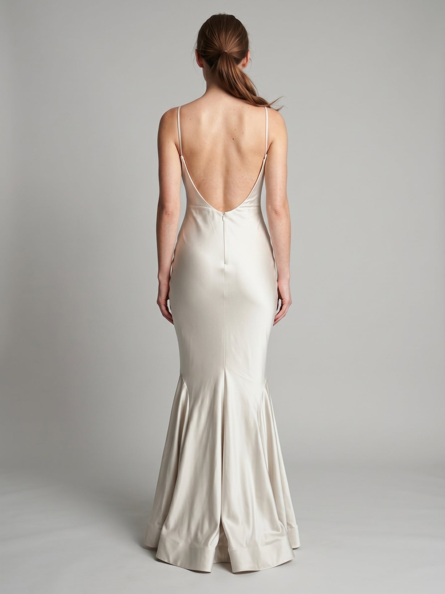 Ivory Satin Sheath V-Neck Backless Floor-Length Bridesmaid Dress with Pleated Detail
