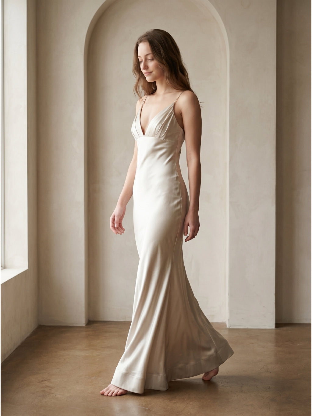 Ivory Satin Sheath V-Neck Backless Floor-Length Bridesmaid Dress with Pleated Detail