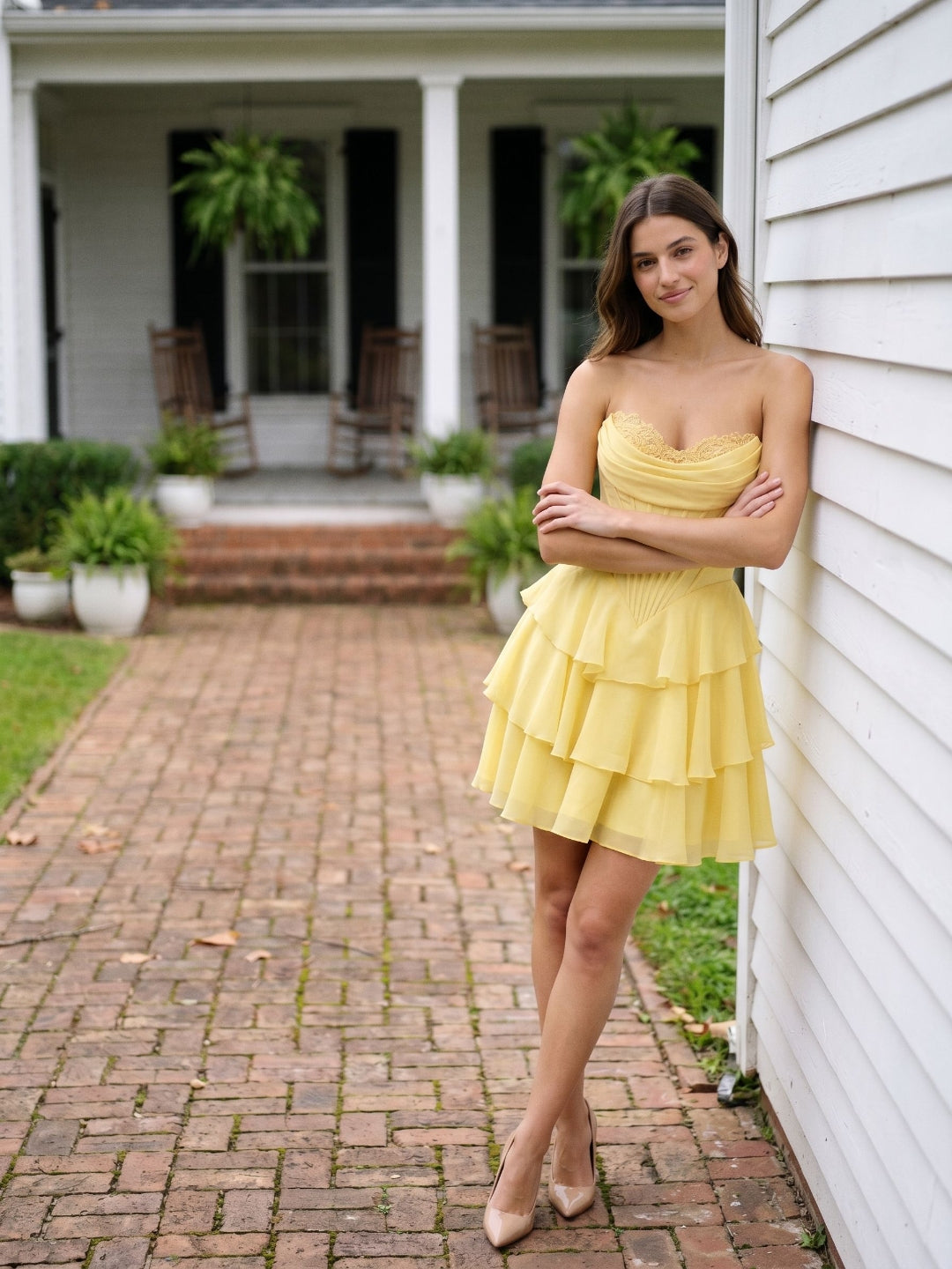 Lemon Chiffon A-Line Sweetheart Back Zip Mini Homecoming Dress with Pleats