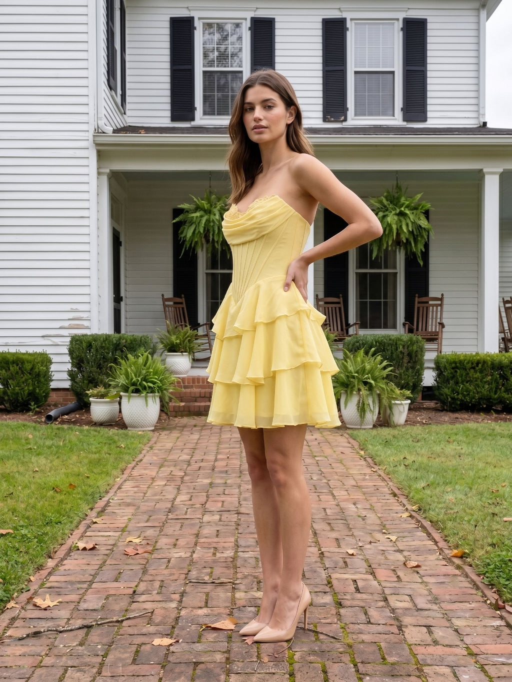 Lemon Chiffon A-Line Sweetheart Back Zip Mini Homecoming Dress with Pleats